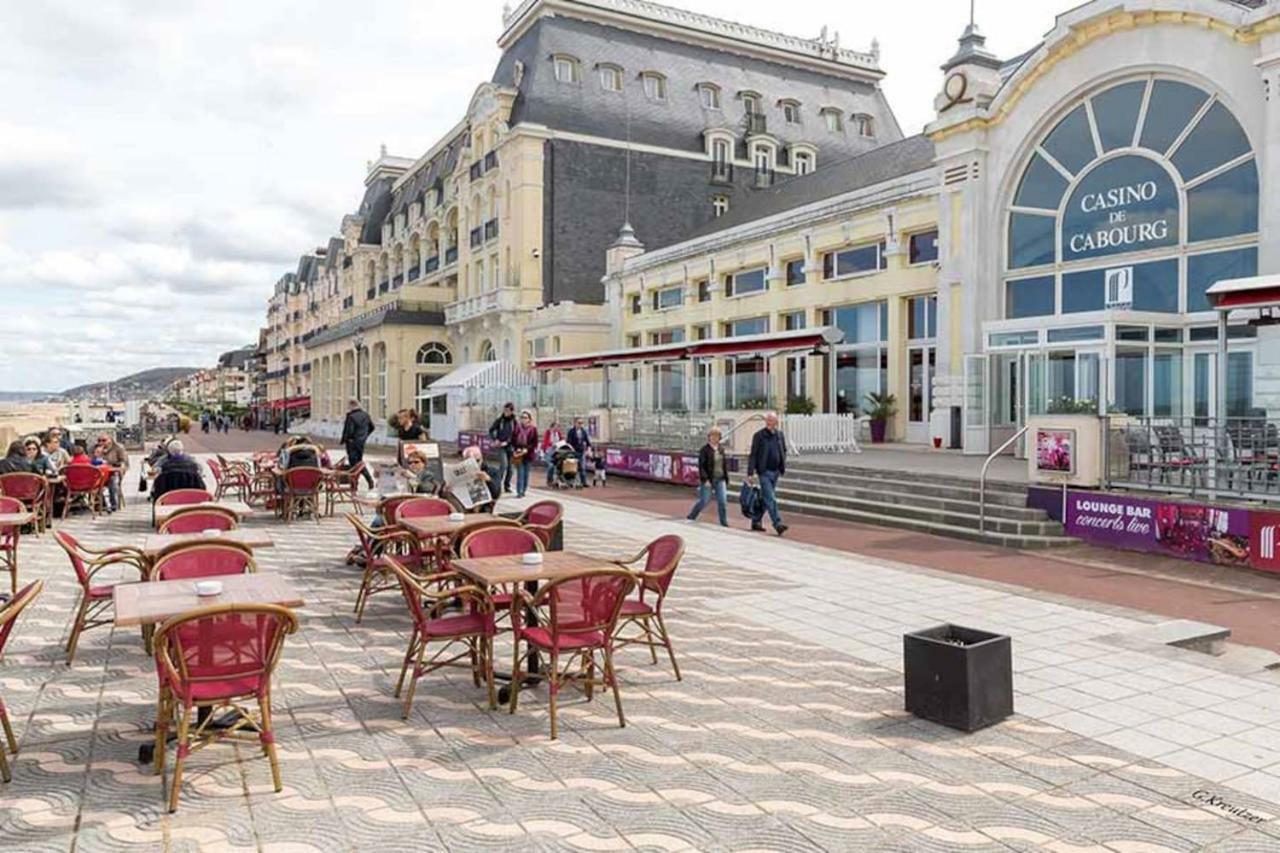 Charmant 2 Pieces A 500 M Des Plages Et Du Centre كابورغ المظهر الخارجي الصورة